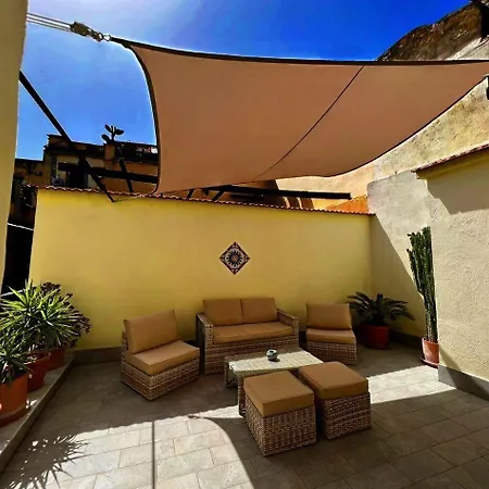 Daybreak Bed & Breakfast 4*