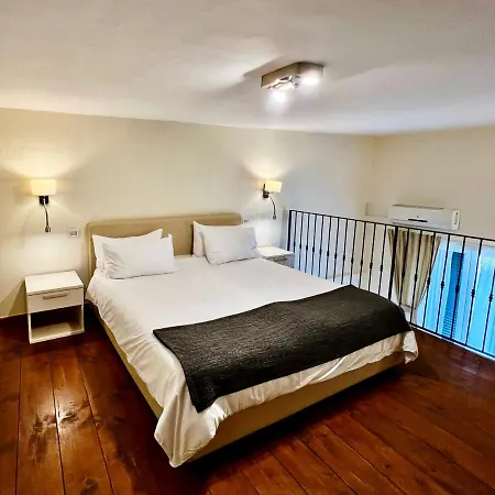 Daybreak Bed and breakfast 4*