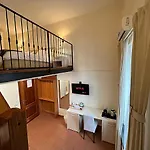Daybreak Bed & Breakfast 4*