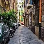 Daybreak 4* Napoli